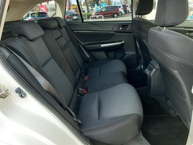 レヴォーグ １．６ＧＴアイサイト　スマートエディション　ワンオーナー　アイサイトセイフティプラス　禁煙車　ディーラーＯＰ８型ナビ　アイサイトシストモニター　ＥＴＣ２．０　ツーリングシスト　リアビークルディテクション　レーダークルーズ　スマートキー２個（14枚目）