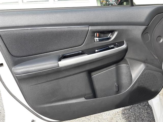 レヴォーグ １．６ＧＴアイサイト　スマートエディション　ワンオーナー　アイサイトセイフティプラス　禁煙車　ディーラーＯＰ８型ナビ　アイサイトシストモニター　ＥＴＣ２．０　ツーリングシスト　リアビークルディテクション　レーダークルーズ　スマートキー２個（50枚目）