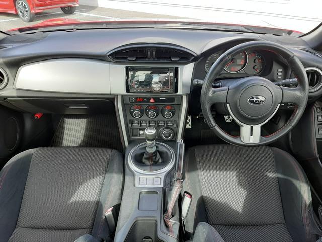 BRZ S 6速MT リアスポイラー CUSCOタワーバー 純正リヤアンダーディフューザー OHLINS車高調 HIDオートライト LEDアクセ KENWOODオーディオ デュアルエアコン ETC 車検R9/4(10枚目)