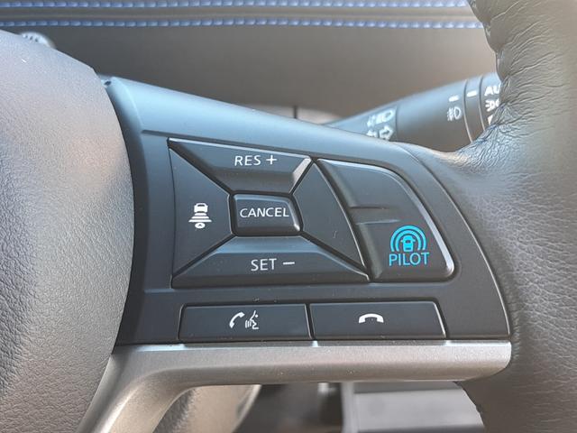 セレナ e-パワー オーテック セーフティパッケージ セーフティパッケージ 純正10型ナビ アラウンドビュー 両側電動スライド スマートルームミラー ビルトインETC LEDオートライト シートヒーター ステアリングヒーター 純正ドライブレコーダー(5枚目)