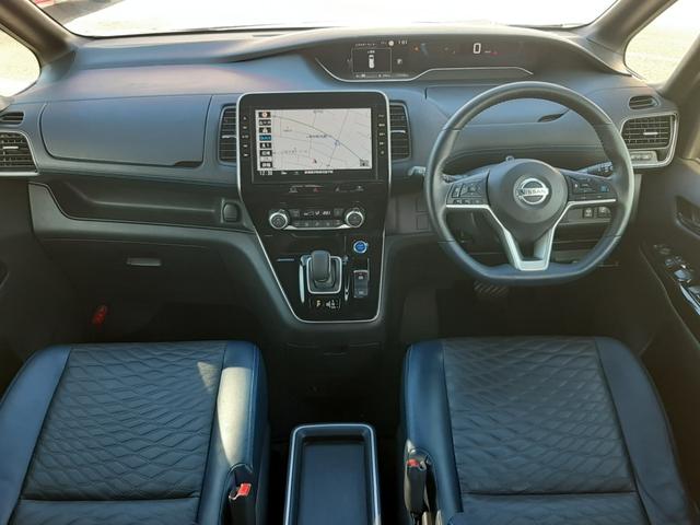 セレナ e-パワー オーテック セーフティパッケージ セーフティパッケージ 純正10型ナビ アラウンドビュー 両側電動スライド スマートルームミラー ビルトインETC LEDオートライト シートヒーター ステアリングヒーター 純正ドライブレコーダー(10枚目)
