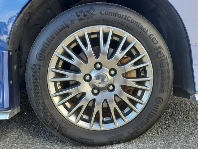 セレナ e-パワー オーテック セーフティパッケージ セーフティパッケージ 純正10型ナビ アラウンドビュー 両側電動スライド スマートルームミラー ビルトインETC LEDオートライト シートヒーター ステアリングヒーター 純正ドライブレコーダー(68枚目)