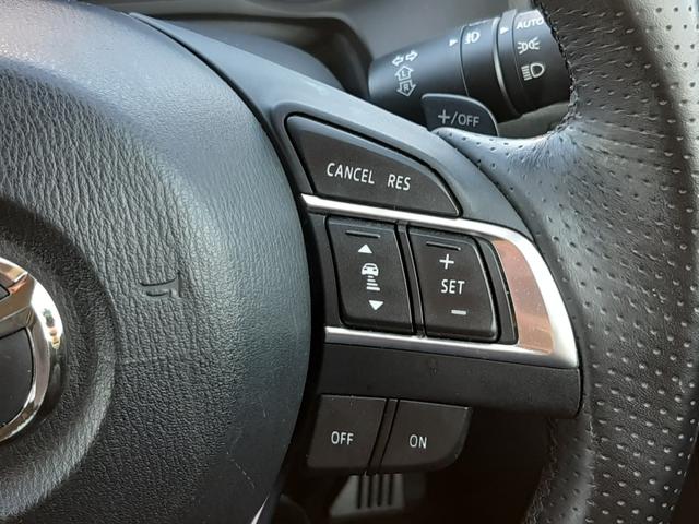 ■　装備５　■　レーダークルーズコントロール：通常のクルーズコントロール機能に加え、先行車との車間距離を自動で調整してくれる快適な装備です！