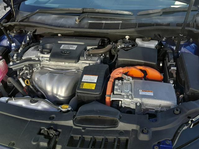 カムリ ハイブリッド　後期レクサスフェイスチェンジ　Ｚ．Ｓ．Ｓ．車高調　ＧＲヤリス用１８ＡＷ　ルーフグロスブラック塗装　禁煙車　純正ナビ　ｎａｎｏｅ付エアコン　ＥＴＣ　スマートキー２個　ＬＥＤオートライト　走行２．８万Ｋｍ（26枚目）