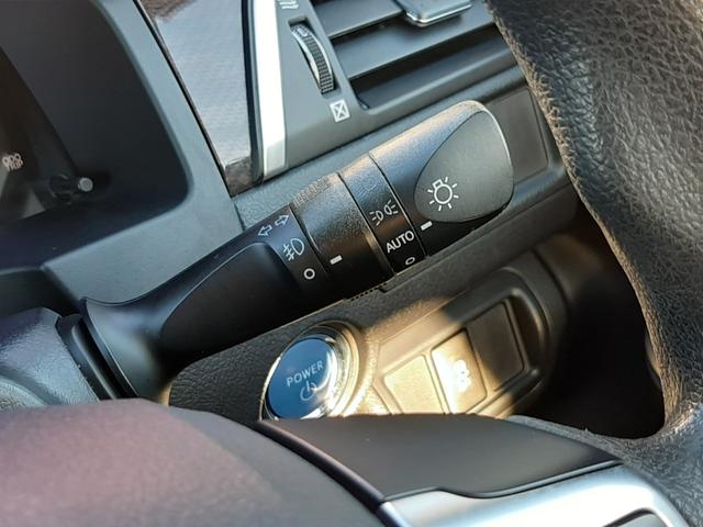 カムリ ハイブリッド　後期レクサスフェイスチェンジ　Ｚ．Ｓ．Ｓ．車高調　ＧＲヤリス用１８ＡＷ　ルーフグロスブラック塗装　禁煙車　純正ナビ　ｎａｎｏｅ付エアコン　ＥＴＣ　スマートキー２個　ＬＥＤオートライト　走行２．８万Ｋｍ（32枚目）