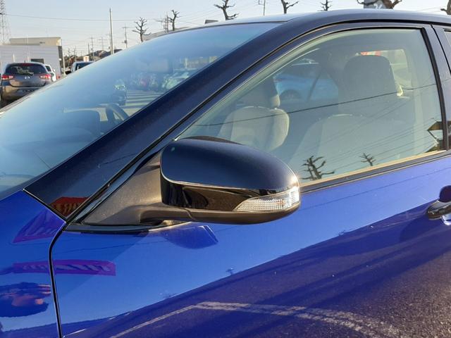 カムリ ハイブリッド　後期レクサスフェイスチェンジ　Ｚ．Ｓ．Ｓ．車高調　ＧＲヤリス用１８ＡＷ　ルーフグロスブラック塗装　禁煙車　純正ナビ　ｎａｎｏｅ付エアコン　ＥＴＣ　スマートキー２個　ＬＥＤオートライト　走行２．８万Ｋｍ（52枚目）