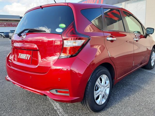 ノート メダリスト　Ｘ　後期型　ワンオーナー　禁煙車　エマージェンシーブレーキ　純正ナビ　インテリミラー　ハーフレザーシート　アラウンドビューモニター　ＥＴＣ　ＬＥＤオートライト　前後ソナー　インテリキー２個（58枚目）