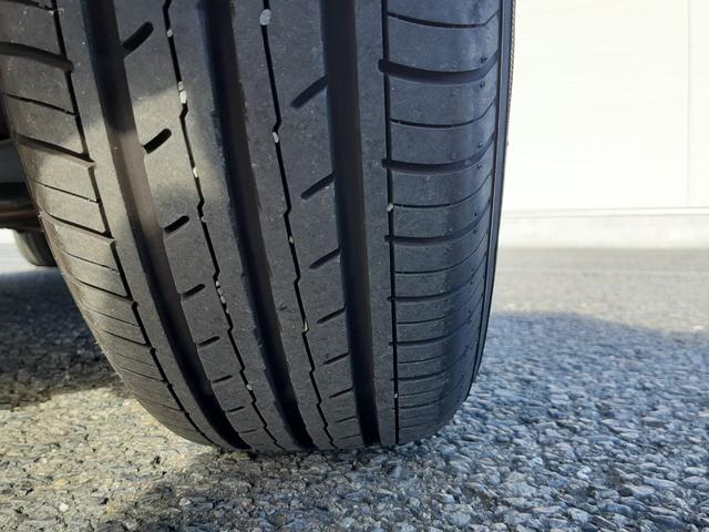 ノート メダリスト　Ｘ　後期型　ワンオーナー　禁煙車　エマージェンシーブレーキ　純正ナビ　インテリミラー　ハーフレザーシート　アラウンドビューモニター　ＥＴＣ　ＬＥＤオートライト　前後ソナー　インテリキー２個（63枚目）