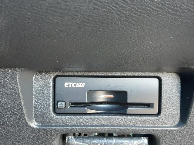 オーラ ニスモ 純正9型ディスプレイ プロパイロット 禁煙車 デジタルインナーミラー アラウンドビューモニター ETC2.0 NISMOフルエアロ 純正17アルミ LEDオートライト 前後ソナー ワイヤレス充電(7枚目)