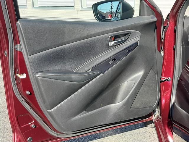 MAZDA2 XDプロアクティブ Sパッケージ 6速MT セーフティクルーズパッケージ マツダコネクト カープレイ対応 レーダークルーズ 360°ビューモニター ブラインドスポットモニター 前後ソナー LEDオートライト 前シートヒーター(47枚目)