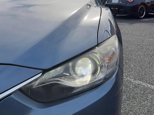 アテンザワゴン ＸＤ　６速ＭＴ　純正ナビ　バックモニター　ビルトインＥＴＣ　ＨＩＤオートライト　デュアルオートエアコン　フォグランプ　クルーズコントロール　ルーフレール　純正１９ｉｎアルミ　ドライブレコーダー（49枚目）