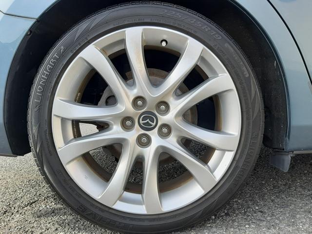 アテンザワゴン ＸＤ　６速ＭＴ　純正ナビ　バックモニター　ビルトインＥＴＣ　ＨＩＤオートライト　デュアルオートエアコン　フォグランプ　クルーズコントロール　ルーフレール　純正１９ｉｎアルミ　ドライブレコーダー（68枚目）