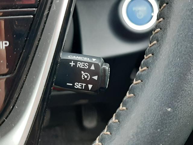 アクア Ｇ　ＴＯＹＯＴＡセーフティセンス　純正ナビ　シートヒーター　ＬＥＤオートライト　ビルトインＥＴＣ　ｎａｎｏｅエアコン　ドラレコ　障害物センサー　スマートキー２個　フルセグ　Ｂｌｕｅｔｏｏｔｈ　衝突軽減（6枚目）