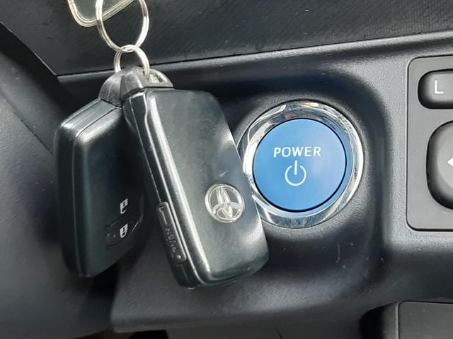 アクア Ｇ　ＴＯＹＯＴＡセーフティセンス　純正ナビ　シートヒーター　ＬＥＤオートライト　ビルトインＥＴＣ　ｎａｎｏｅエアコン　ドラレコ　障害物センサー　スマートキー２個　フルセグ　Ｂｌｕｅｔｏｏｔｈ　衝突軽減（9枚目）