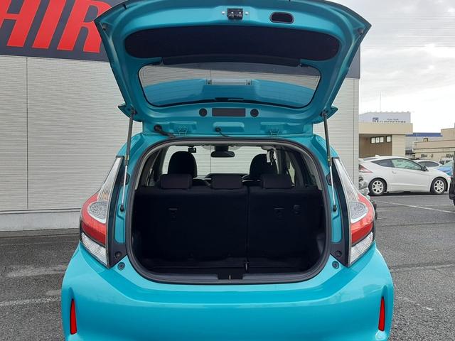 アクア Ｇ　ＴＯＹＯＴＡセーフティセンス　純正ナビ　シートヒーター　ＬＥＤオートライト　ビルトインＥＴＣ　ｎａｎｏｅエアコン　ドラレコ　障害物センサー　スマートキー２個　フルセグ　Ｂｌｕｅｔｏｏｔｈ　衝突軽減（17枚目）