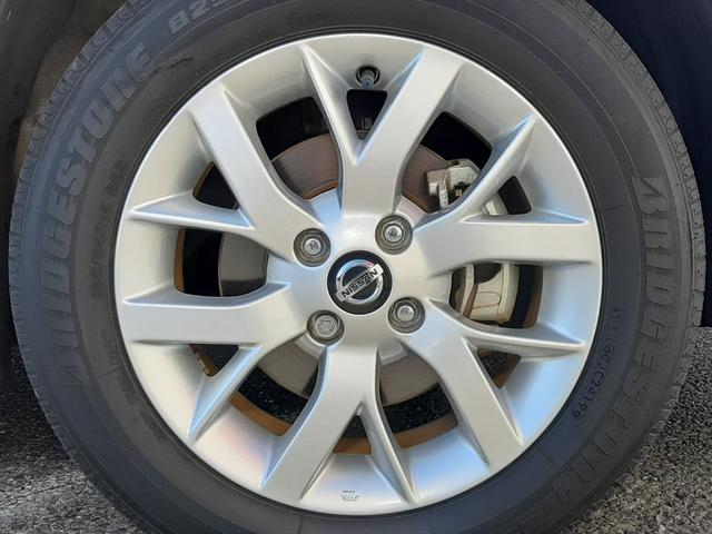 ノート ｅ－パワー　Ｘ　禁煙車　純正ナビ　アラウンドビューモニター　インテリジェントルームミラー　ＥＴＣ２．０　前後クリアランスソナー　フルオートＡＣ　ドライブレコーダー　オートリトラクタブルドアミラー（9枚目）