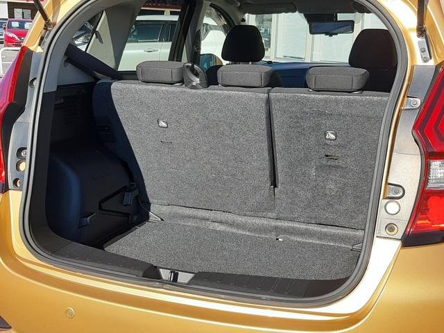 ノート ｅ－パワー　Ｘ　禁煙車　純正ナビ　アラウンドビューモニター　インテリジェントルームミラー　ＥＴＣ２．０　前後クリアランスソナー　フルオートＡＣ　ドライブレコーダー　オートリトラクタブルドアミラー（16枚目）