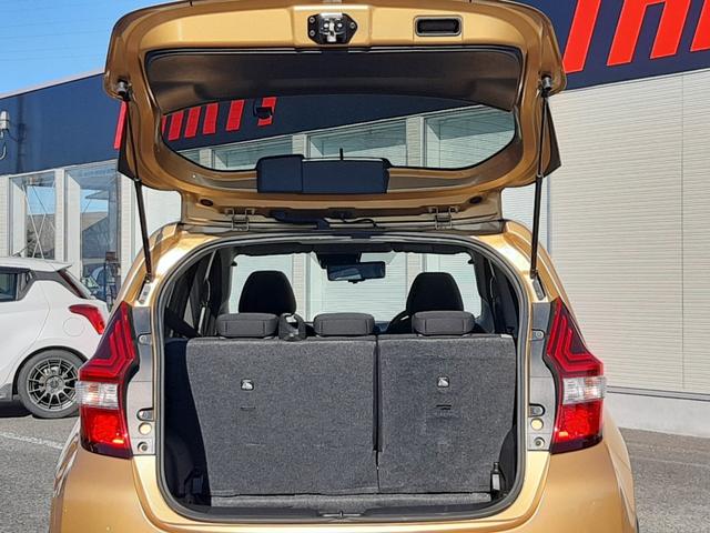 ノート ｅ－パワー　Ｘ　禁煙車　純正ナビ　アラウンドビューモニター　インテリジェントルームミラー　ＥＴＣ２．０　前後クリアランスソナー　フルオートＡＣ　ドライブレコーダー　オートリトラクタブルドアミラー（17枚目）