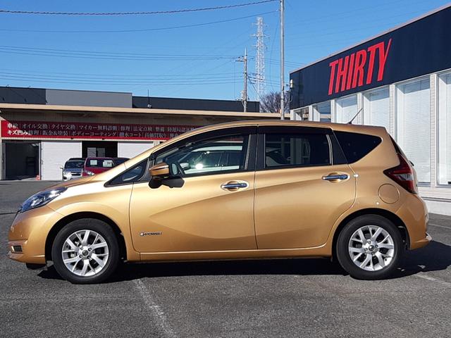 ノート ｅ－パワー　Ｘ　禁煙車　純正ナビ　アラウンドビューモニター　インテリジェントルームミラー　ＥＴＣ２．０　前後クリアランスソナー　フルオートＡＣ　ドライブレコーダー　オートリトラクタブルドアミラー（22枚目）