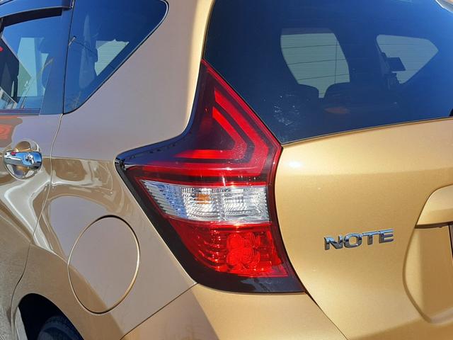 ノート ｅ－パワー　Ｘ　禁煙車　純正ナビ　アラウンドビューモニター　インテリジェントルームミラー　ＥＴＣ２．０　前後クリアランスソナー　フルオートＡＣ　ドライブレコーダー　オートリトラクタブルドアミラー（51枚目）