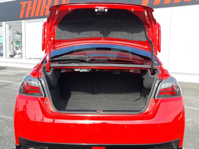 ���@�Ō㕔�@���@���A�h�A���J���Č����ԓ��Ō㕔�ł��B