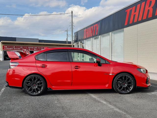 ���@�O���E���@���P�O�O��ȏ�̓W���X�y�[�X�ōL�X�ƌ䗗���������܂��B