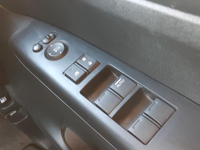 N-BOX G ターボSSパッケージ 特別仕様車 純正ナビ スマートキー 両側電動スライド バックモニター Bluetooth ETC HIDオートライト クルーズコントロール パドルシフト 革巻ステアリング 14インチアルミ(34枚目)