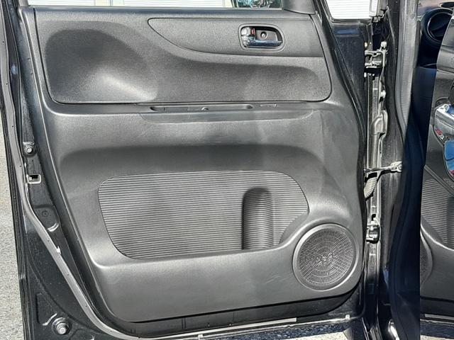 N-BOX G ターボSSパッケージ 特別仕様車 純正ナビ スマートキー 両側電動スライド バックモニター Bluetooth ETC HIDオートライト クルーズコントロール パドルシフト 革巻ステアリング 14インチアルミ(41枚目)