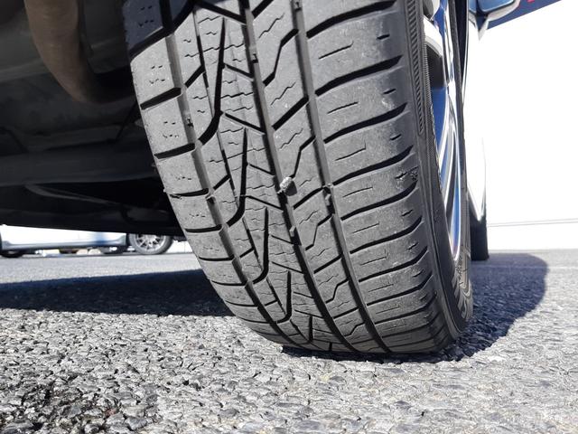 N-BOX G ターボSSパッケージ 特別仕様車 純正ナビ スマートキー 両側電動スライド バックモニター Bluetooth ETC HIDオートライト クルーズコントロール パドルシフト 革巻ステアリング 14インチアルミ(63枚目)