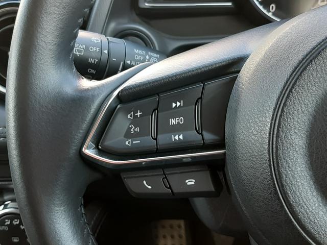デミオ １３Ｓツーリング　５速ＭＴ　リアスポイラー　シートヒーター　禁煙車　マツダコネクトナビ　ヘッドアップディスプレイ　バックカメラ　衝突軽減ブレーキ　ＬＥＤオートライト　純正１５インチアルミ　スマートキー２個（32枚目）