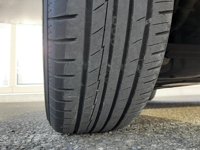 デミオ １３Ｓツーリング　５速ＭＴ　リアスポイラー　シートヒーター　禁煙車　マツダコネクトナビ　ヘッドアップディスプレイ　バックカメラ　衝突軽減ブレーキ　ＬＥＤオートライト　純正１５インチアルミ　スマートキー２個（68枚目）