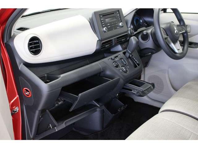 eKワゴン M 衝突被害軽減ブレーキ 禁煙車 誤発進抑制(17枚目)