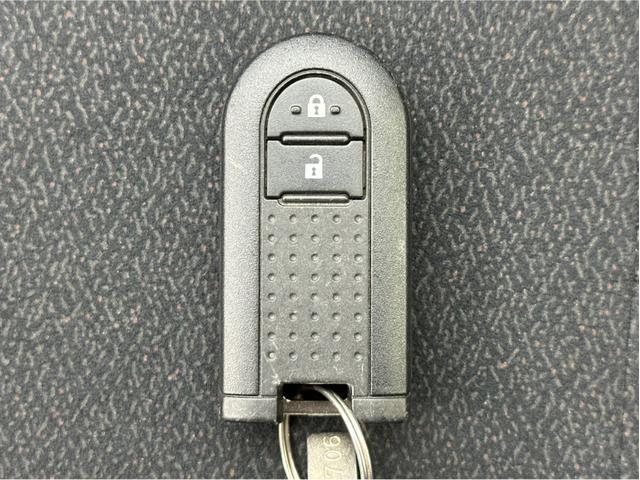 モーダS 純正 ナビ/トヨタセーフティセンス/車線逸脱防止支援システム/パーキングアシスト バックガイド/ヘッドランプ LED/EBD付ABS/横滑り防止装置/アイドリングストップ/バックモニター バックカメラ(29枚目)