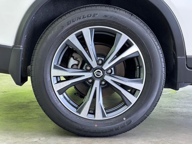 4WD20Xi 純正 メモリーナビ/インテリジェントルームミラー/エマージェンシーブレーキ/アラウンドビューモニター/車線逸脱防止支援システム/シート 撥水加工/プロパイロット 衝突被害軽減システム 全周囲カメラ(27枚目)