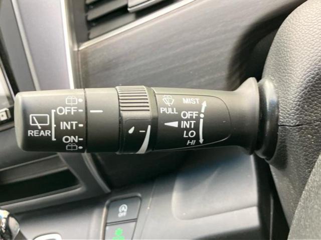フリード Ｇホンダセンシング　保証書／社外　ＳＤナビ／フリップダウンモニター　社外　１１．５インチ／ホンダセンシング／両側電動スライドドア／シートヒーター　前席／車線逸脱防止支援システム／シート　ハーフレザー　衝突被害軽減システム（17枚目）