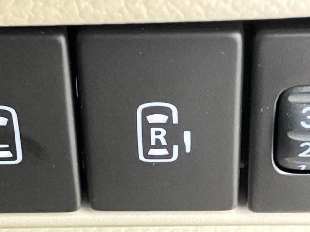 スペーシア ハイブリッドＸ　新品タイヤ／純正　８インチ　メモリーナビ／セーフティサポート（スズキ）／両側電動スライドドア／シートヒーター　前席／全方位モニター／車線逸脱防止支援システム／ＥＢＤ付ＡＢＳ／横滑り防止装置（28枚目）