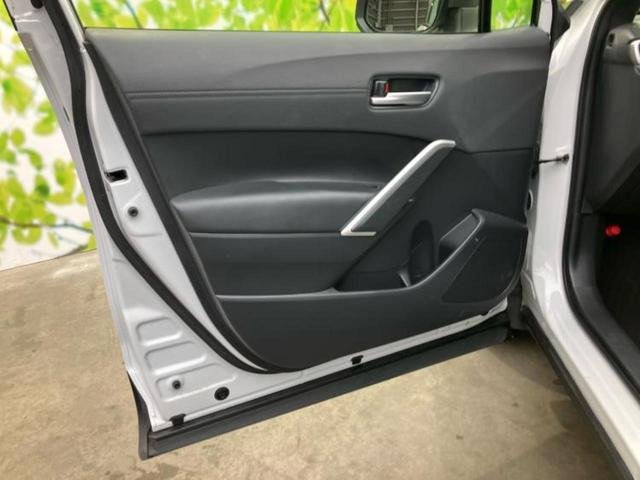 カローラクロス Ｚ　ディスプレイオーディオ＋ナビ／衝突安全装置／シートヒーター／パノラミックビューモニター／車線逸脱防止支援システム／シート　ハーフレザー／電動バックドア／ドライブレコーダー　純正　衝突被害軽減システム（22枚目）