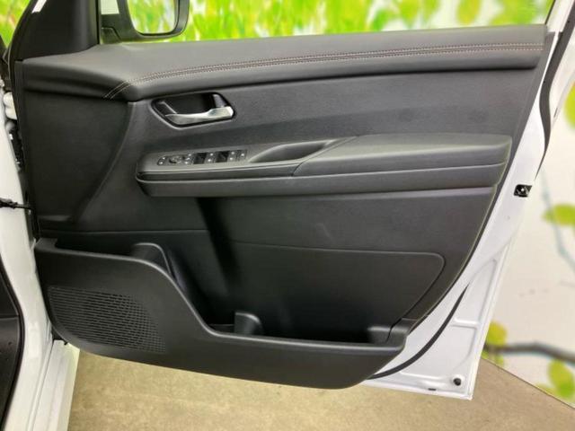 セレナ ハイウェイスターＶ　保証書／純正　９インチ　メモリーナビ／フリップダウンモニター　純正　１１インチ／インテリジェントルームミラー／エマージェンシーブレーキ／両側電動スライドドア／アラウンドビューモニター　全周囲カメラ（21枚目）