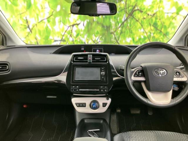 プリウス Sセーフティプラス 純正 SDナビ/トヨタセーフティセンス/車線逸脱防止支援システム/パーキングアシスト 自動操舵/ヘッドランプ LED/Bluetooth接続/ETC/EBD付ABS/横滑り防止装置 バックカメラ(4枚目)