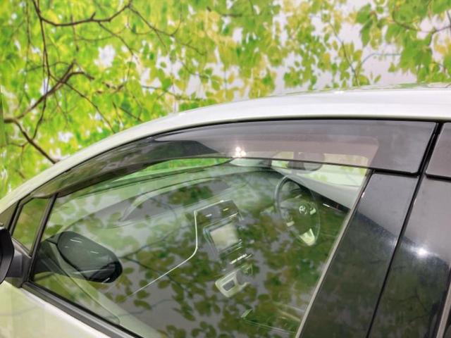 プリウス Sセーフティプラス 純正 SDナビ/トヨタセーフティセンス/車線逸脱防止支援システム/パーキングアシスト 自動操舵/ヘッドランプ LED/Bluetooth接続/ETC/EBD付ABS/横滑り防止装置 バックカメラ(40枚目)