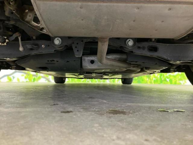 プリウス Sセーフティプラス 純正 SDナビ/トヨタセーフティセンス/車線逸脱防止支援システム/パーキングアシスト 自動操舵/ヘッドランプ LED/Bluetooth接続/ETC/EBD付ABS/横滑り防止装置 バックカメラ(47枚目)