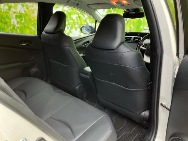 プリウス Ａツーリングセレクション　純正　９インチ　ＳＤナビ／トヨタセーフティセンス／シートヒーター／車線逸脱防止支援システム／シート　合皮／パーキングアシスト　自動操舵／ヘッドランプ　ＬＥＤ／Ｂｌｕｅｔｏｏｔｈ接続／ＥＴＣ　ＤＶＤ再生（6枚目）