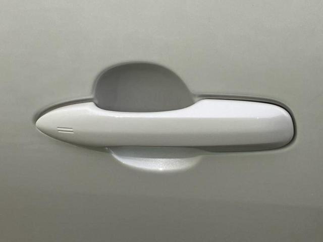 プリウス Ａツーリングセレクション　純正　９インチ　ＳＤナビ／トヨタセーフティセンス／シートヒーター／車線逸脱防止支援システム／シート　合皮／パーキングアシスト　自動操舵／ヘッドランプ　ＬＥＤ／Ｂｌｕｅｔｏｏｔｈ接続／ＥＴＣ　ＤＶＤ再生（43枚目）