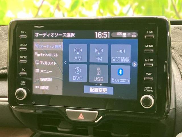 ヤリスクロス ハイブリッドＺ　ディスプレイオーディオ＋ナビ８インチ／衝突安全装置／シートヒーター　前席／車線逸脱防止支援システム／電動バックドア／ドライブレコーダー　前後／ヘッドランプ　ＬＥＤ／ＵＳＢジャック　衝突被害軽減システム（13枚目）