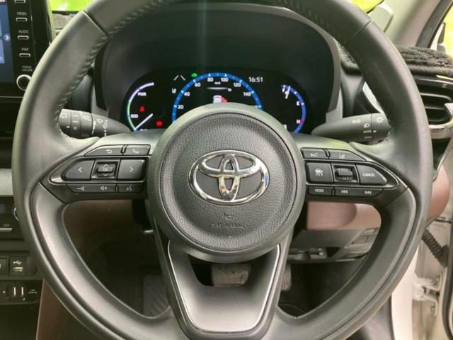 ヤリスクロス ハイブリッドＺ　ディスプレイオーディオ＋ナビ８インチ／衝突安全装置／シートヒーター　前席／車線逸脱防止支援システム／電動バックドア／ドライブレコーダー　前後／ヘッドランプ　ＬＥＤ／ＵＳＢジャック　衝突被害軽減システム（15枚目）