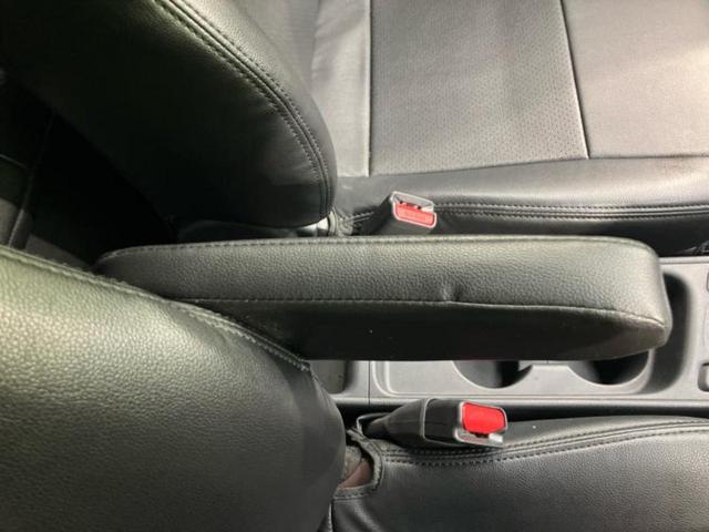ヤリスクロス ハイブリッドＺ　ディスプレイオーディオ＋ナビ８インチ／衝突安全装置／シートヒーター　前席／車線逸脱防止支援システム／電動バックドア／ドライブレコーダー　前後／ヘッドランプ　ＬＥＤ／ＵＳＢジャック　衝突被害軽減システム（32枚目）