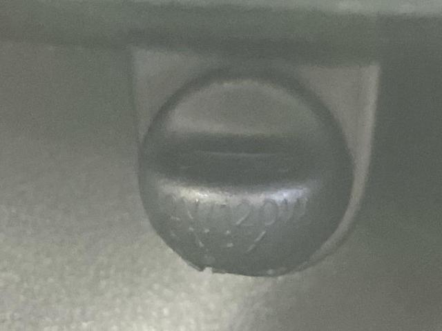 シエンタ ハイブリッドGクエロ モデリスタエアロ/保証書/純正 SDナビ/トヨタセーフティセンス/両側電動スライドドア/車線逸脱防止支援システム/シート ハーフレザー/ドライブレコーダー 純正/ヘッドランプ LED フルエアロ(38枚目)