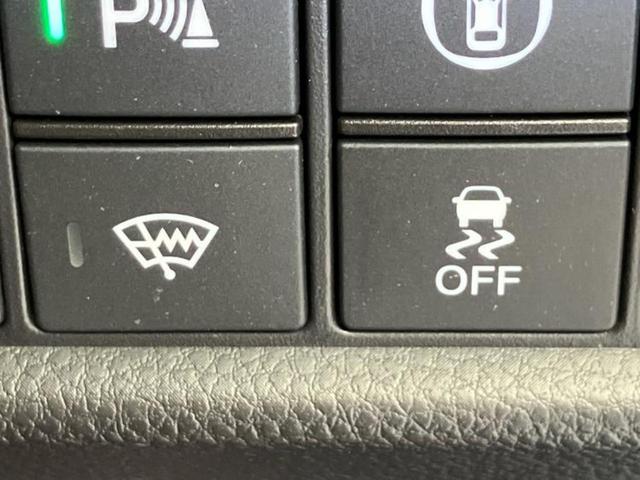 フィット ｅＨＥＶホーム　純正　９インチ　ＳＤナビ／衝突安全装置／車線逸脱防止支援システム／シート　ハーフレザー／ドライブレコーダー　前後／ヘッドランプ　ＬＥＤ／ＵＳＢジャック／Ｂｌｕｅｔｏｏｔｈ接続／ＥＴＣ　ワンオーナー（28枚目）