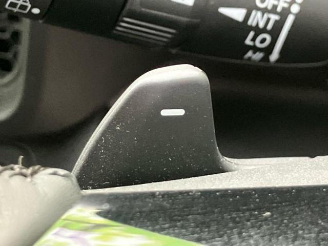 ステップワゴン スパーダ 保証書/純正 11インチ メモリーナビ/フリップダウンモニター 純正 15.6インチ/ホンダセンシング/両側電動スライドドア/シートヒーター 前席/車線逸脱防止支援システム/電動バックドア DVD再生(28枚目)