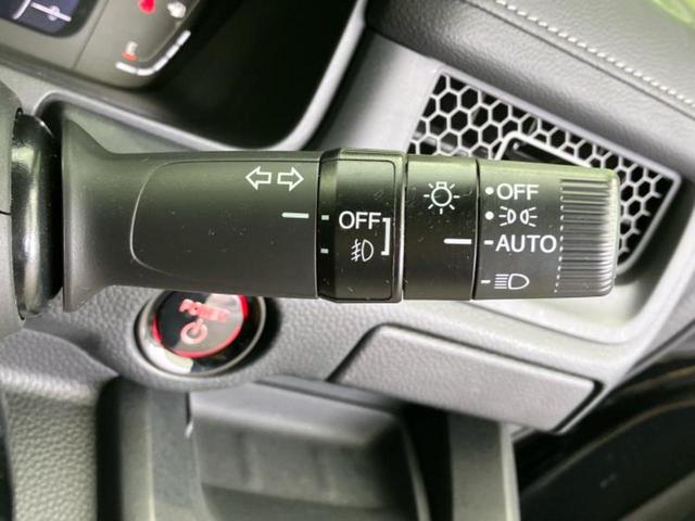 ステップワゴン eHEVスパーダ 新品タイヤ/保証書/純正 11インチ SDナビ/フリップダウンモニター 純正 10.1インチ/衝突安全装置/両側電動スライドドア/シートヒーター/車線逸脱防止支援システム/シート ハーフレザー ETC(18枚目)